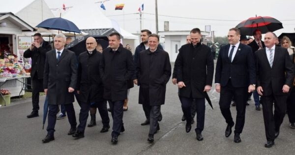 Ministar Vlajčić na svečanom otvorenju 26. Proljetnog sajma