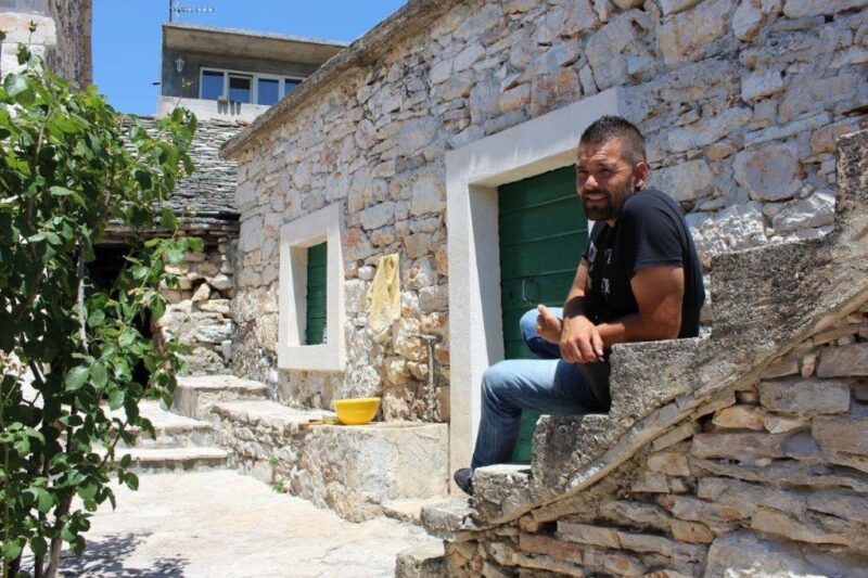 Vrhunski babić i ekološko maslinovo ulje Galjin Dvor zaokružuje ruralnim turizmom